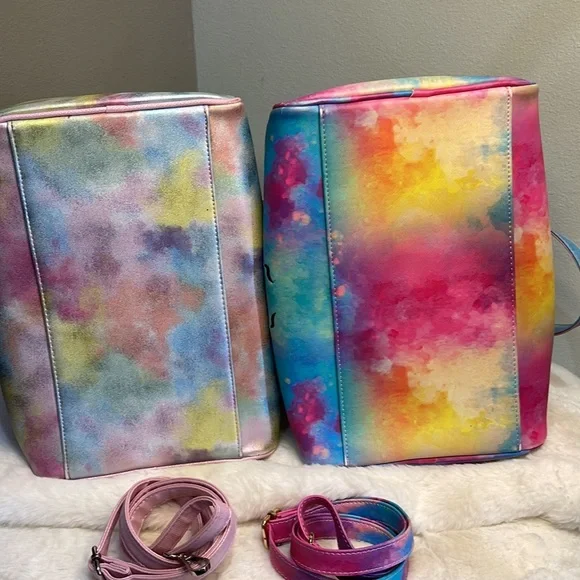 ❌SOLD❌Under One Sky Kid's Unicorn Tie-Dye Faux Fur Weekender - Picture 5 of 11